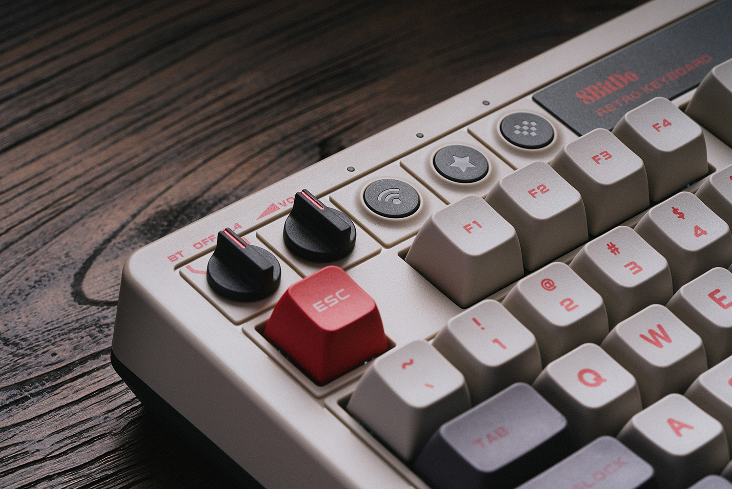 Teclado mecánico retro 8Bitdo, - Gaming Keyboard Hot Swappable reseña y precio