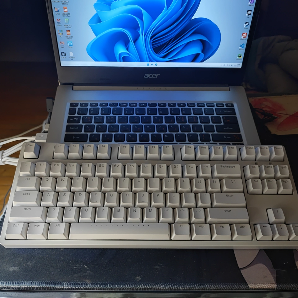 Teclado mecánico IKBC con cabl - Gaming Keyboard Tkl reseña y precio